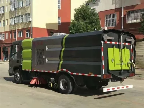 HYUNDAI Street Washing Sweeper Truck Left Body