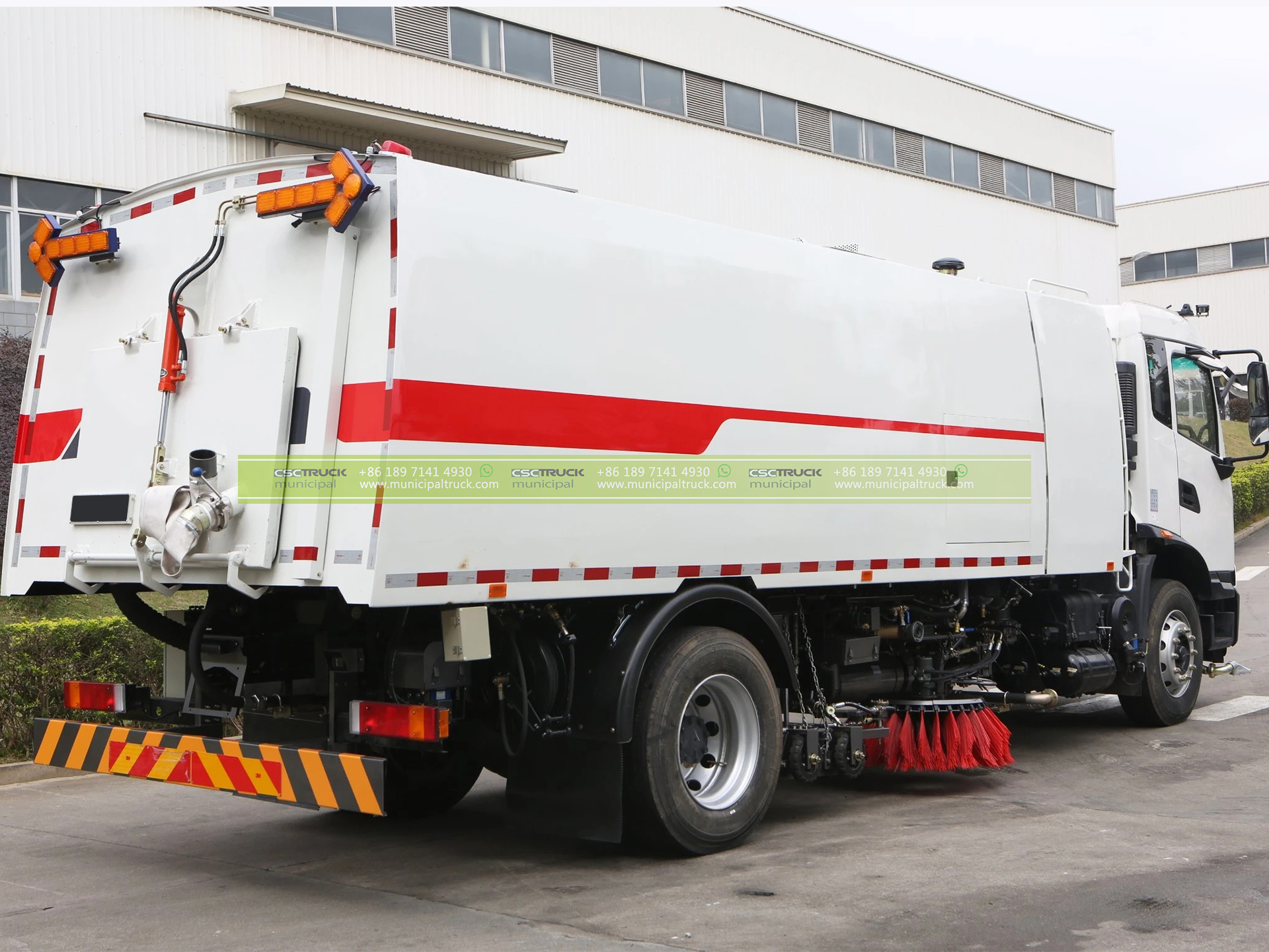 16CBM Pressure Washing Sweeper Truck 2 16CBM Pressure Washing Sweeper Truck Left Tanker