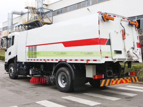 16CBM Pressure Washing Sweeper Truck Back View