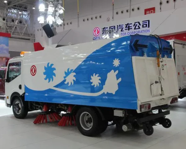 Mechanical Runway Sweeper Truck