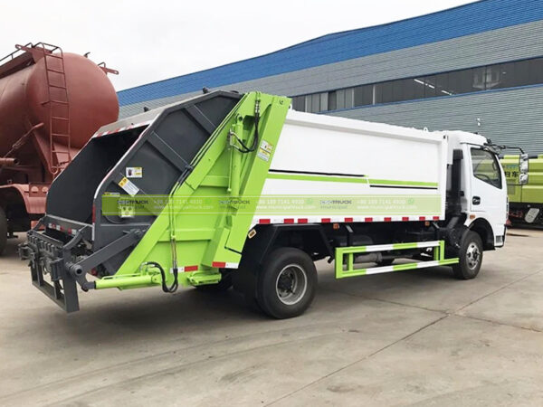 6CBM Rear Loader Garbage Truck Left Side