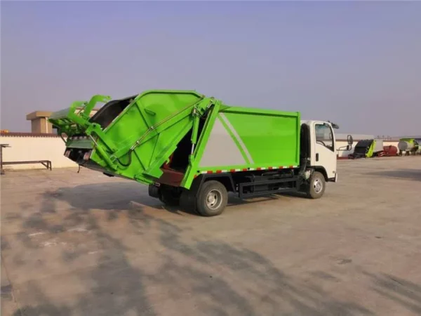 ISUZU Small Waste Garbage Compactor Truck Body