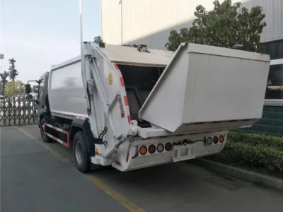 Garbage Compacter Truck Without Bin Lifting Facility
