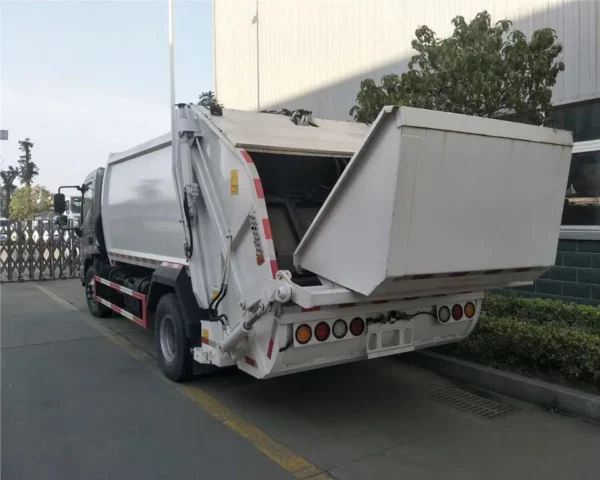 Garbage Compacter Truck Without Bin Lifting Facility