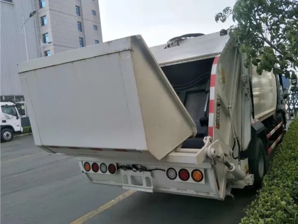 Garbage Compacter Truck Without Bin Lifting Facility Back Body