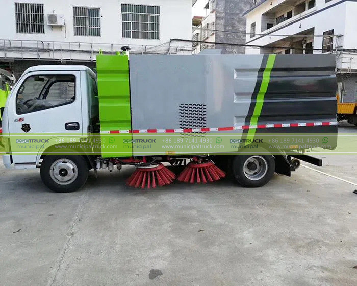 DFAC Small Road Sweeper Cleaning Truck Front
