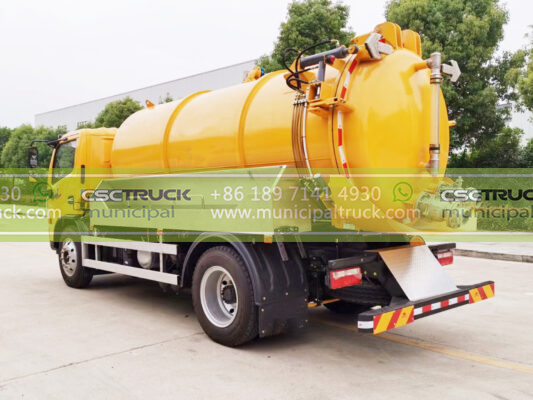 DONGFENG 14 Ton Vacuum Yellow Tank Mounted Truck