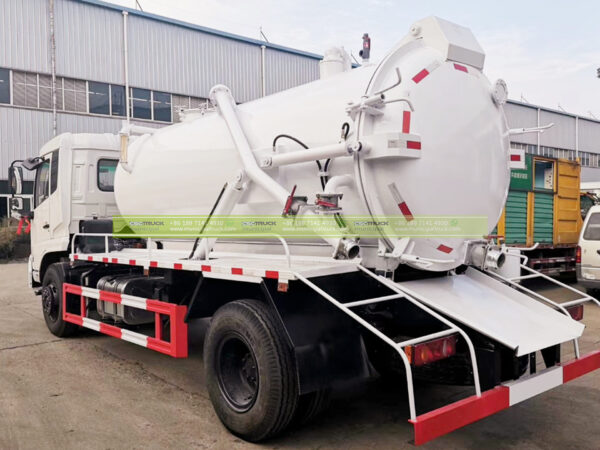 DONGFENG 14 Ton Vacuum Tank Mounted Truck Back Details