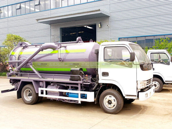 DONGFENG 8 Ton Liquid Vacuum Tanker Truck Left