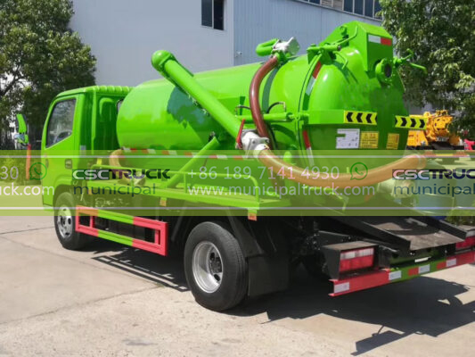 DONGFENG 8 Ton Liquid Vacuum Tanker Truck All Green Right
