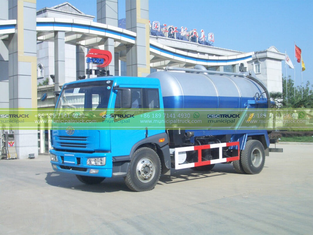 FAW 16 Ton Sewer Septic Truck Right Side