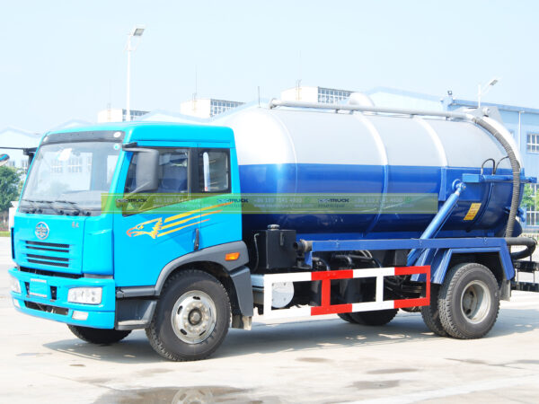 FAW 16 Ton Sewer Septic Truck Right Front
