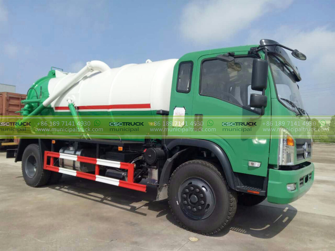 HOWO 8 Ton Sanitary Septic Truck Green Left Detail