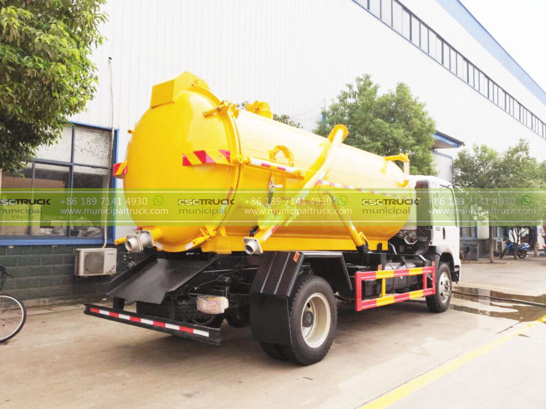 HOWO 8 Ton Sanitary Septic Truck Yellow Detail
