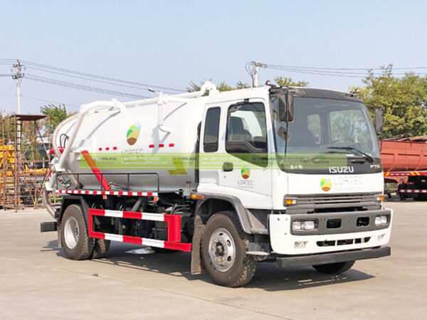 ISUZU 12 Ton Vacuum Sewage Truck Left Front