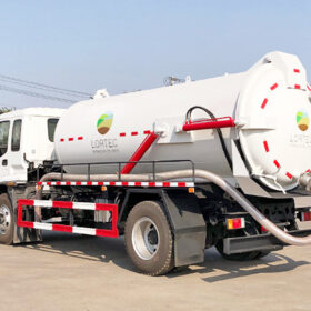 ISUZU 16 Ton Septic Vacuum Truck Back Side