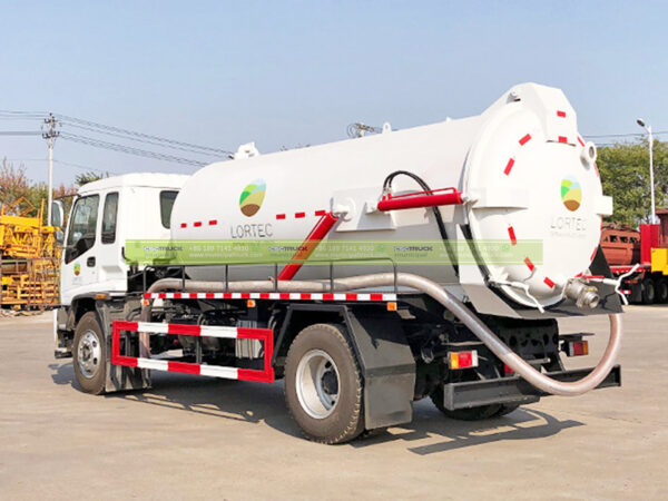 ISUZU 16 Ton Septic Vacuum Truck Back Side