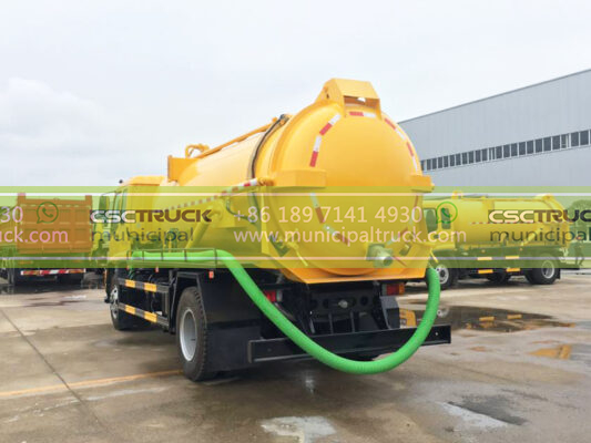 ISUZU 18 Ton Municipal Liquid Waste Tanker Very Back