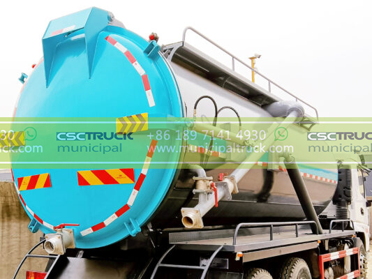 SHACMAN 15000 Liters Vacuum Tank Truck Back Details