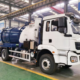 SHACMAN 20 Ton Sewage Tanker Truck Left Front