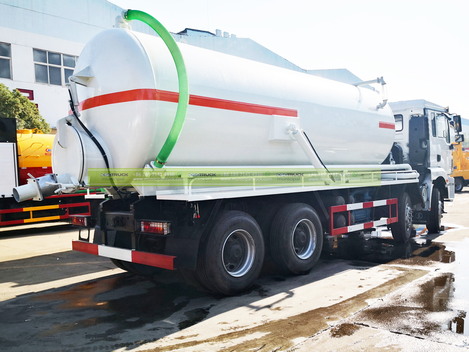 SHACMAN 25 Ton Sewer Suction Truck 4 SHACMAN 25 Ton Sewer Suction Truck White Side Left