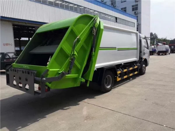 DFAC Garbage Rear Tipper Truck Loader Right