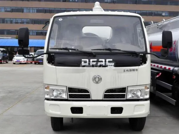 Multipurpose Jetting And Suction Vehicle Head