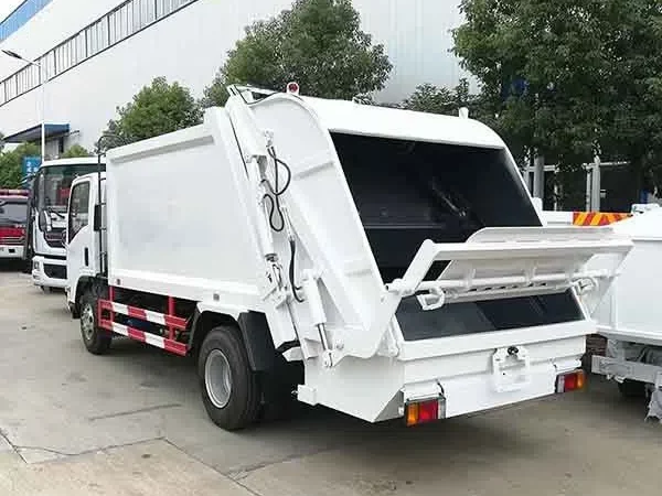ISUZU Rear Loaders Refuse Garbage Truck Loader