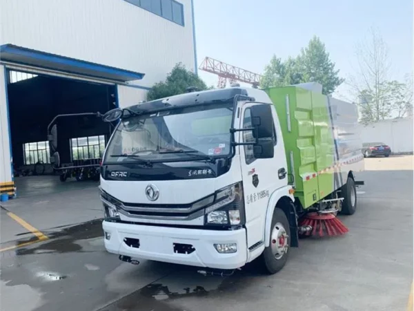 DFAC Small Road Sweeper Washing Cleaning TruckDFAC Small Road Sweeper Washing Cleaning Truck Head