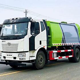 14CBM Waste Truck Garbage Compressor Refuse TruckRight Tanker Green