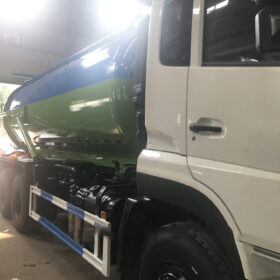 DONGFENG 18000 Liters Sewage Vacuum Truck Left Side