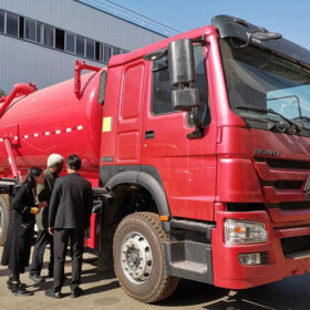 HOWO Vacuum Sewer Trucks to Guyana