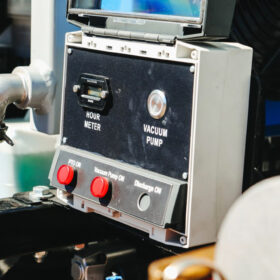 ISUZU GIGA 25 Ton Vacuum Truck Controls