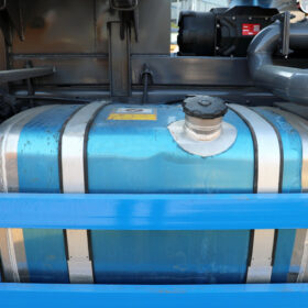 ISUZU GIGA 25 Ton Vacuum Truck Fuel Tank Details