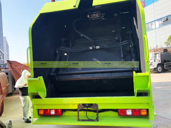 SHACMAN 14CBM Waste Compactor Truck Back Side