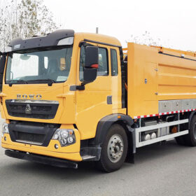 Sewer Jetter and Cleaner Combination Truck Right Head