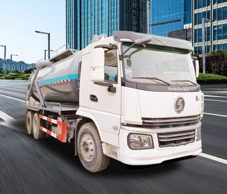 Vacuum Sewer Truck