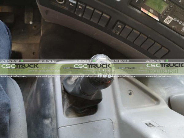 A Powerful Tool for Making Money DONGFENG Tianlong Vacuum Sewage Truck Gear