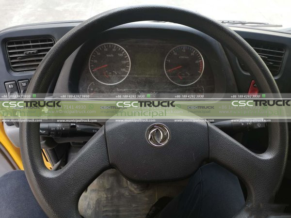 A Powerful Tool for Making Money DONGFENG Tianlong Vacuum Sewage Truck Steering Wheel