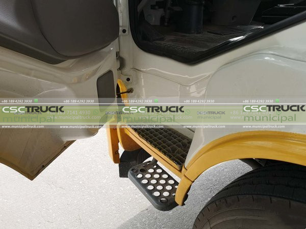 DONGFENG Tianjin High Pressure Cleaner & Sweeper Truck Pedal