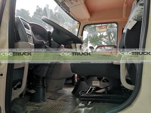 DONGFENG Tianjin High Pressure Cleaner & Sweeper Truck Seat