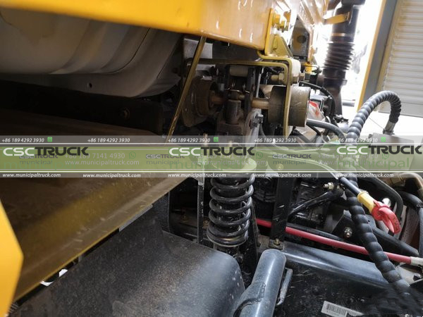 DONGFENG Tianjin High Pressure Cleaner & Sweeper Truck Spring Damping