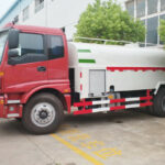 FOTON AUMAN High Pressure Road Sweeper Truck Side Body