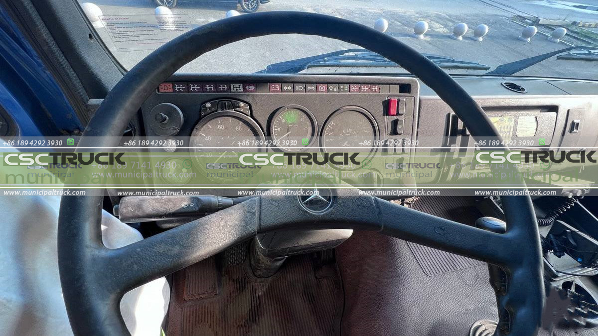 NG80 Classic Benz Truck Dashboard