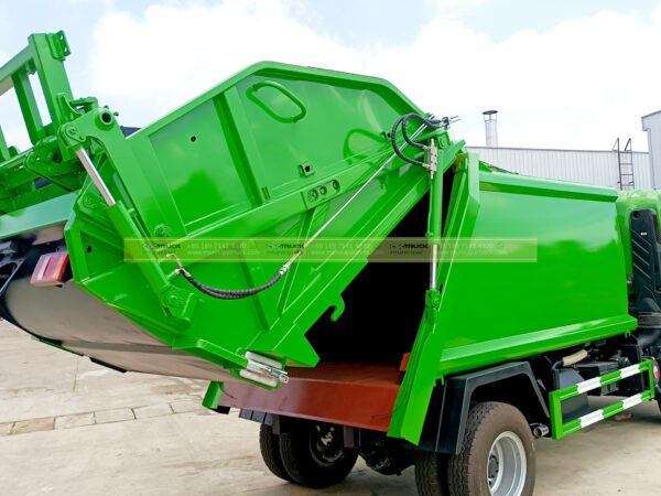 SINOTRUK 10CBM Waste Compactor Truck Back
