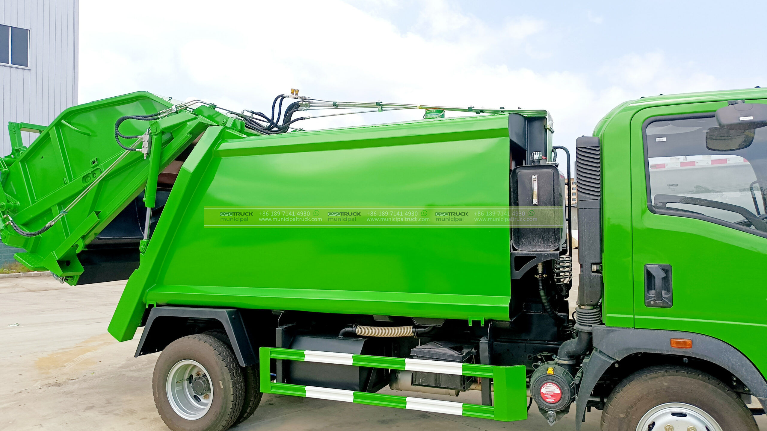 SINOTRUK 10CBM Waste Compactor Truck Body SINOTRUK 10CBM Waste Compactor Truck Body