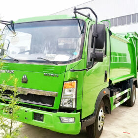 SINOTRUK 10CBM Waste Compactor Truck