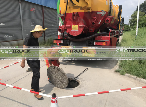 professionals to block the airbag upstream and downstream