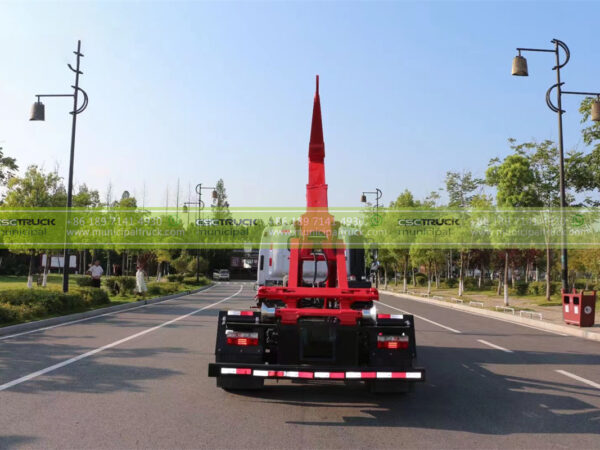 DONGFENG 10T Hook Loader Garbage Truck Bacl