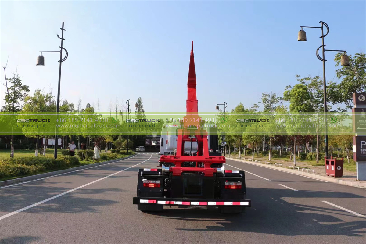 DONGFENG 10T Hook Loader Garbage Truck Bacl DONGFENG 10T Hook Loader Garbage Truck Bacl